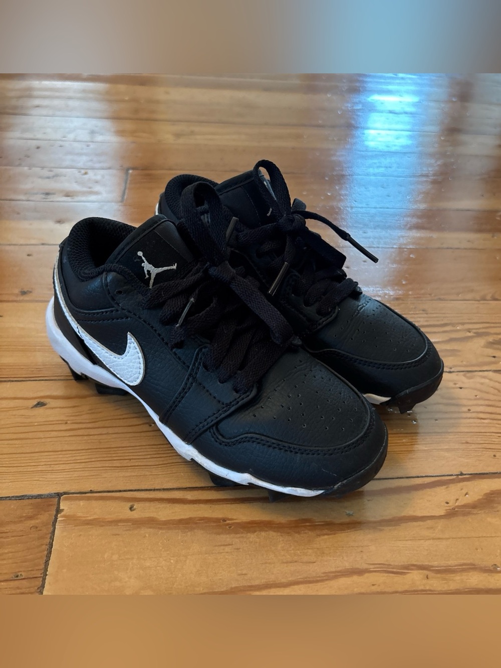 Jordan 1 Low Youth Cleat Size 13c Black And White
